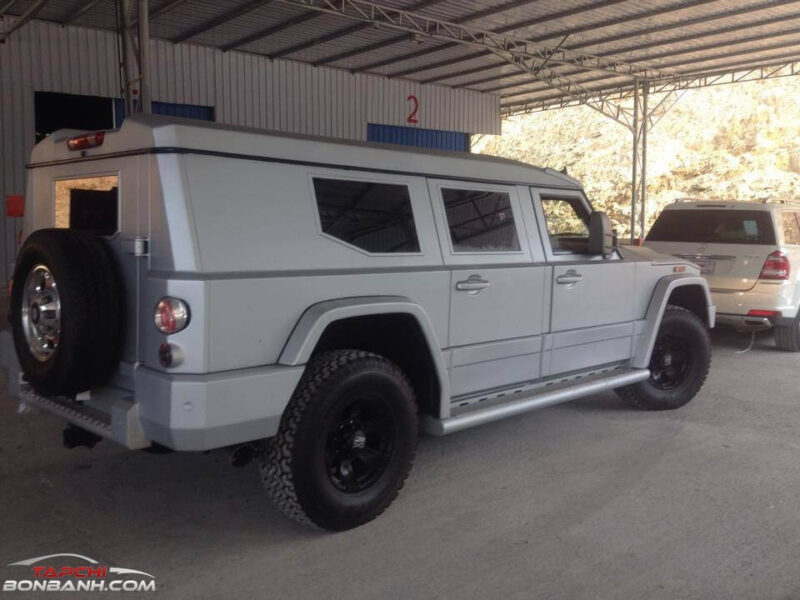 Dai-gia-Quang-Ninh-tau-SUV-chong-dan-trieu-do-Dartz-Kombat-T98-1-scaled.jpg
