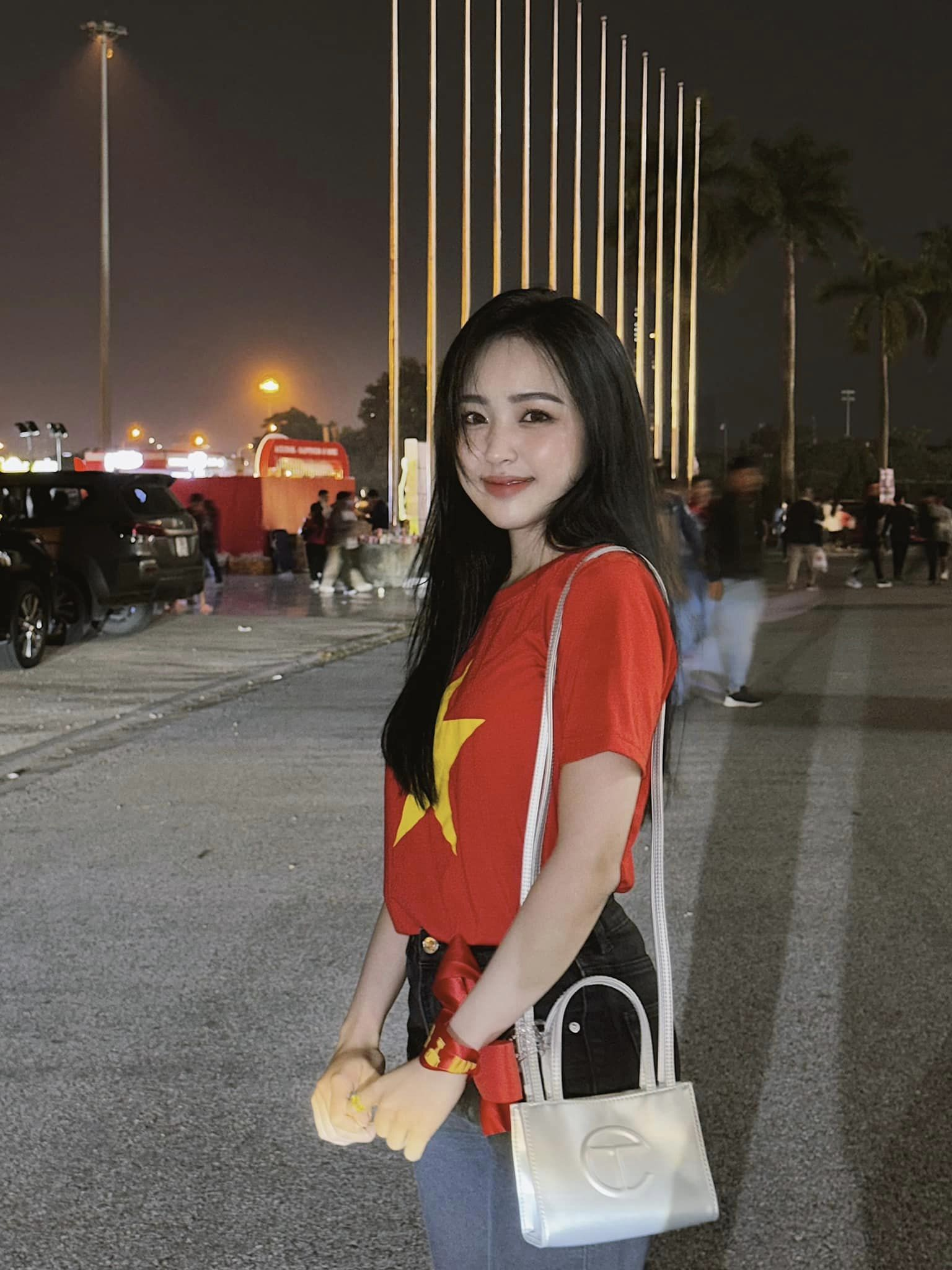 1701743915452.png