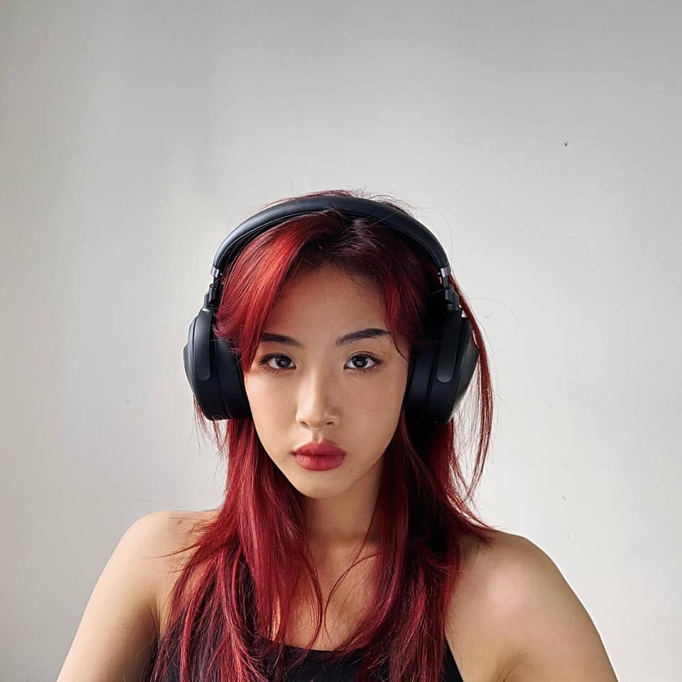 vu-thanh-van-nang-indie-viet-so-huu-mau-sac-am-nhac-ca-tinh-va-tinh-yeu-comment-gay-sot-af3-70...png