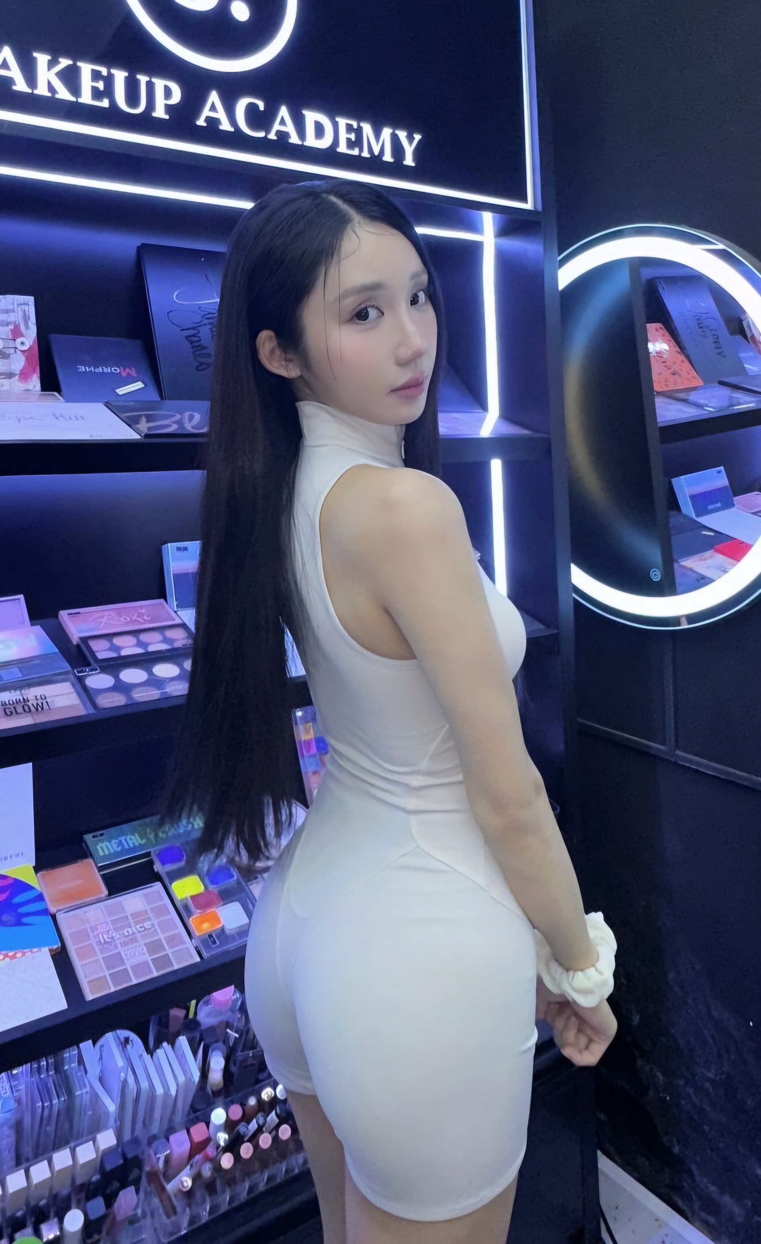 Ins_Saver_-1514069560.jpg