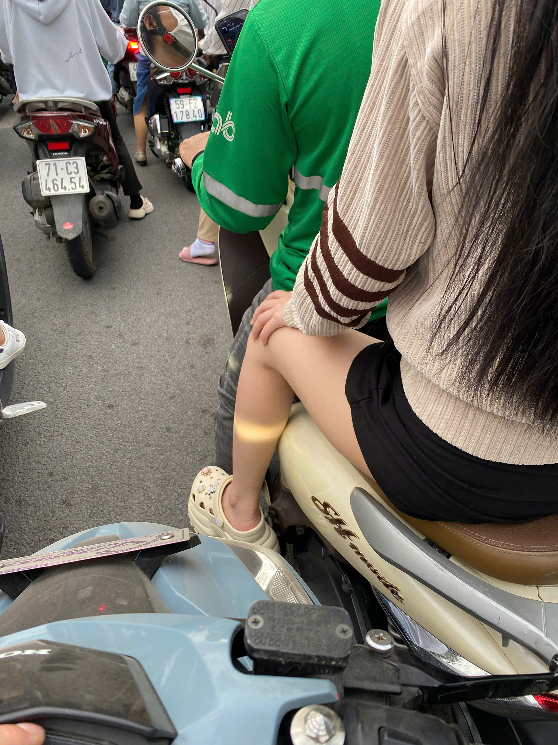 z6398083184868_16b749edeb1b935829a86f79d3117de8.jpg