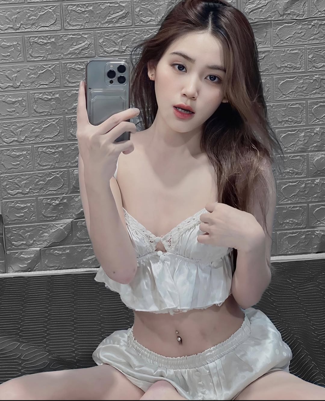 Screenshot_20250317-221934_Instagram.jpg