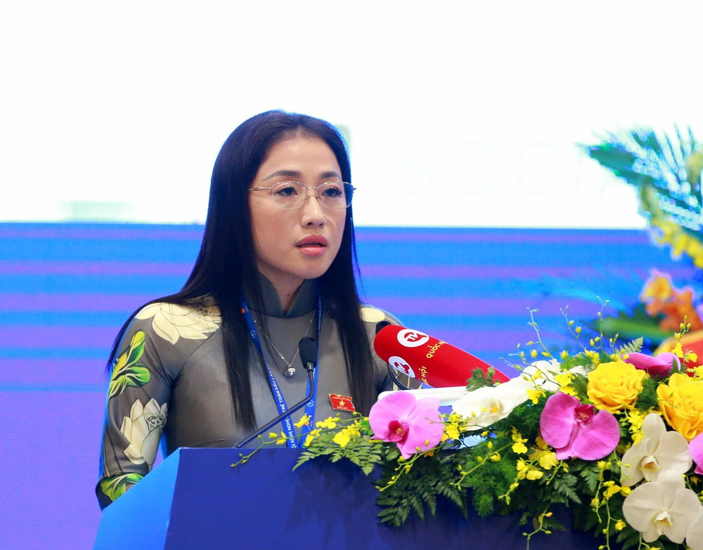 tran_khanh_thu.jpg
