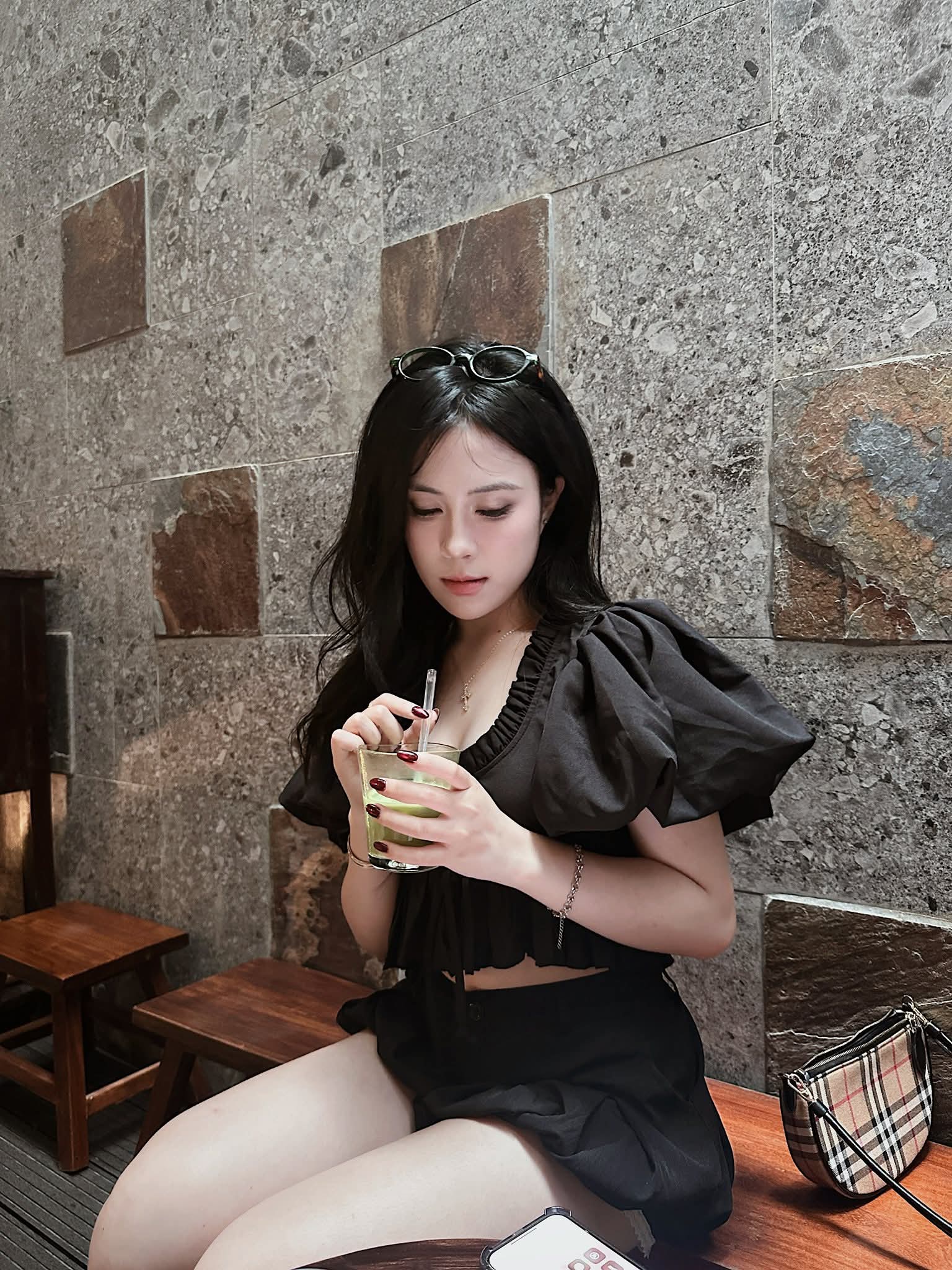 77182.jpg