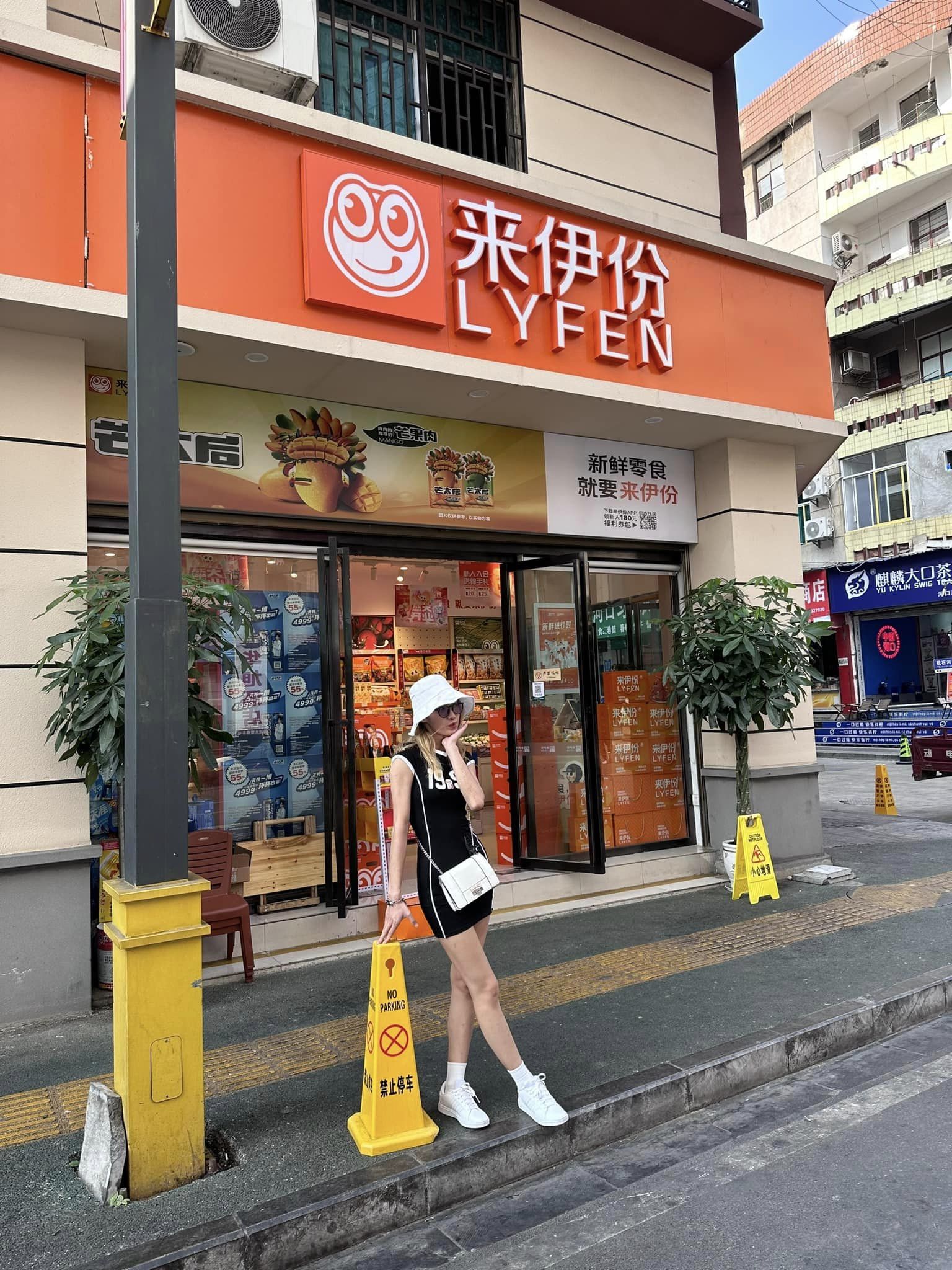 d434318cb2539df14a57c9c80e7b228ax.jpg