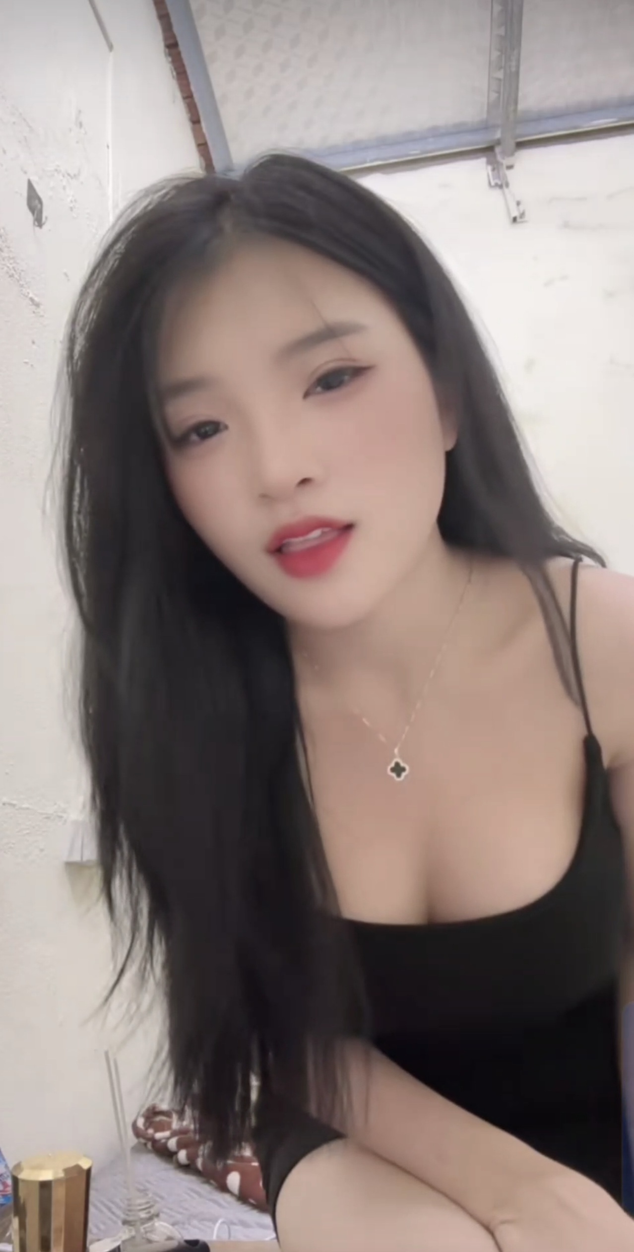 Screenshot_20251006_230136_Gallery.jpg