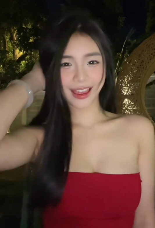 1764183352146.png