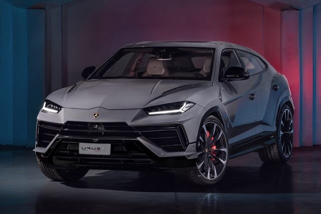 640-Lamborghini-Urus-S.jpg