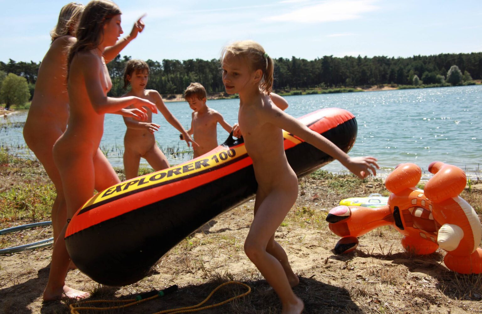 Purenudism-Pics-Summer-Sun-Nudists-1-1536x1000.jpg