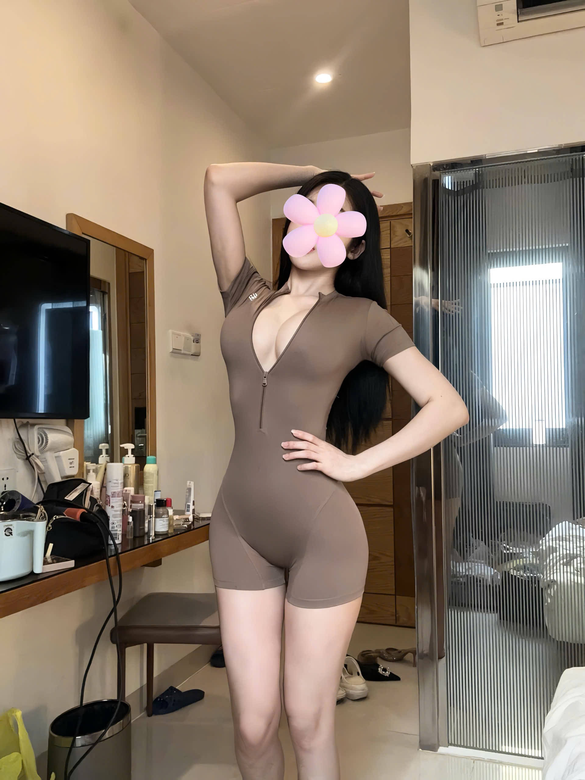 reup-2k-mimi-mau-anh-sieu-nong-bong-sexy-mong-to-3473530-original.jpeg