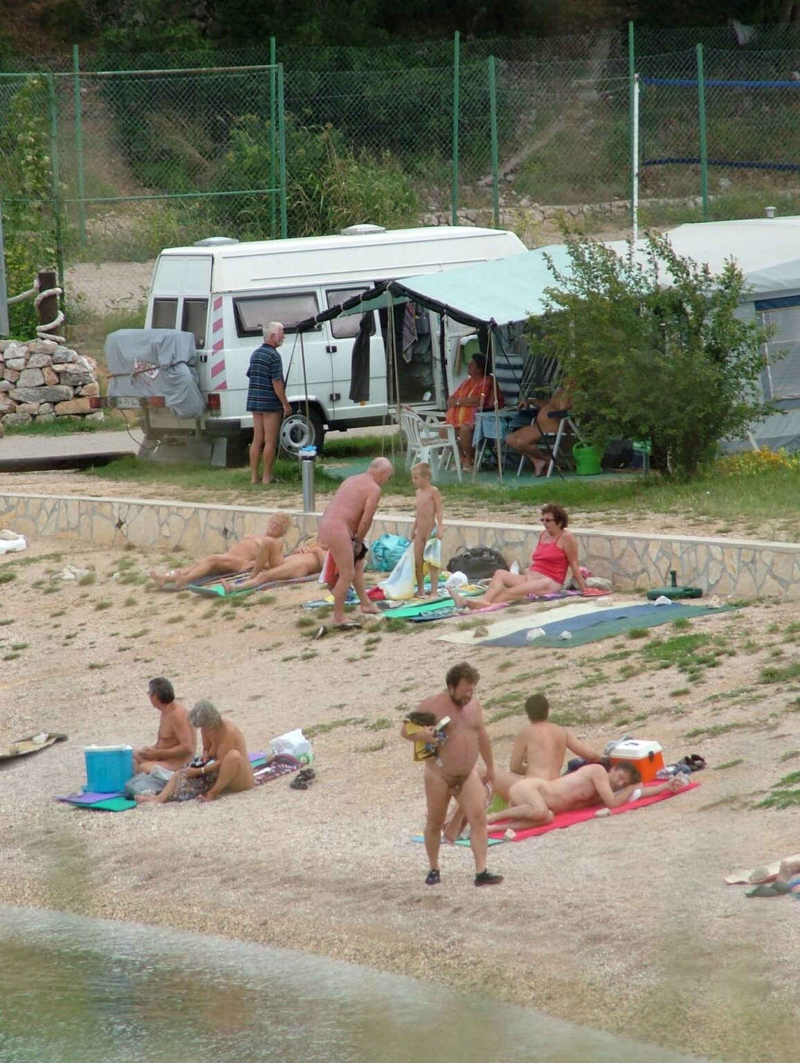 FKK-Outdoor-Shoreline-Purenudism-Pics-1-1156x1536.jpg