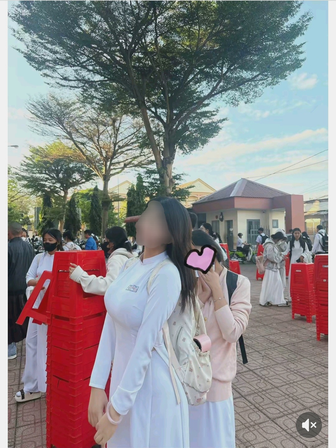 Screenshot_20260429_102356_TikTok.jpg