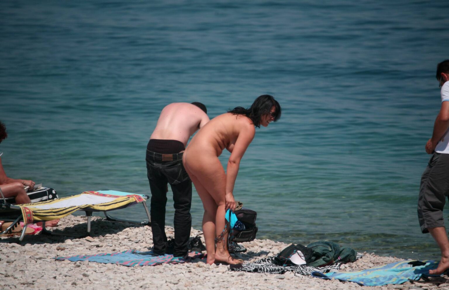 Purenudism-Pics-Friends-Came-on-a-Beach-1-1536x993.jpg