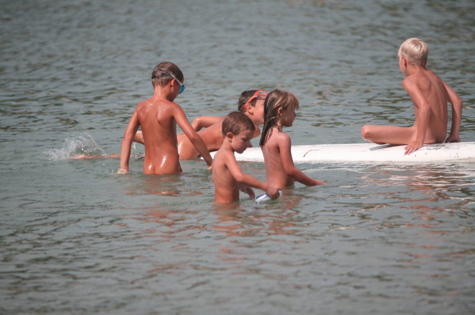 Several-Kids-On-Surfboard-Purenudism-Pics-1-1536x1018.jpg