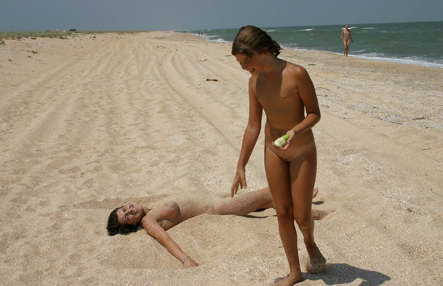 Relaxing-On-The-Beach-Purenudism-Pics-1-1536x993.jpg